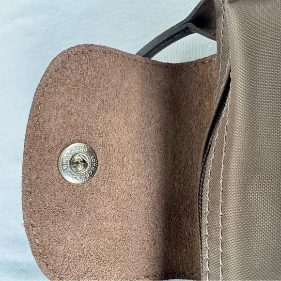 NWOT LONGCHAMP Le Pliage Green Pouch with Handle - Picture 14 of 16